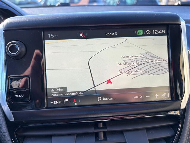 PEUGEOT 208 ALLURE 1.2 E-THP AUTO SPANISH LHD IN SPAIN 71000 MILES SUPERB 2018